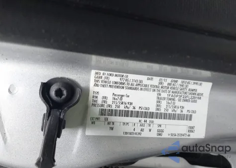 2015 Ford Focus Se z USA, uszkodzony, nr VIN 1FADP3F22FL229168